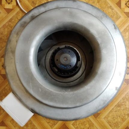 Duct axial fan for supply system