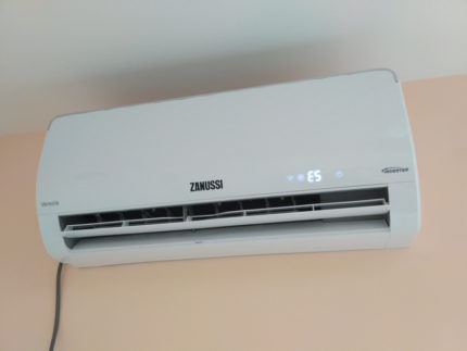 Zanussi air conditioner indoor unit