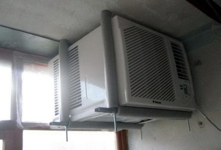 Air conditioner on the ceiling