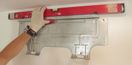 Installing the Mounting Plate