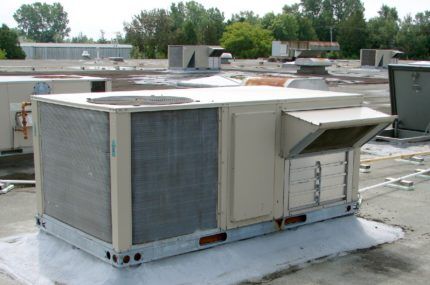 Rooftop central air conditioner