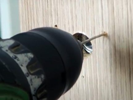 Door handle installation