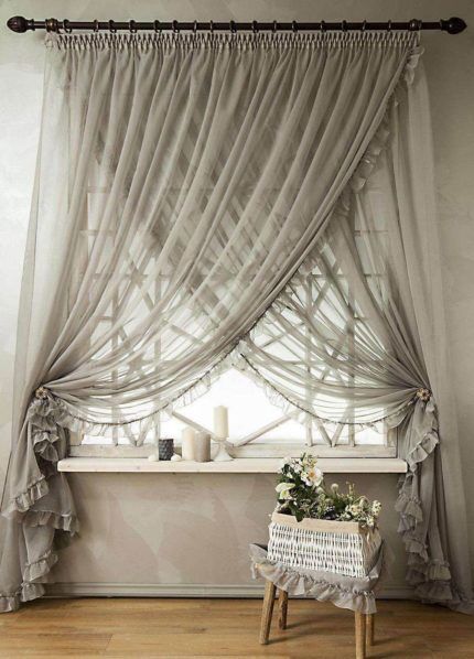 Classic curtains with crossed panels