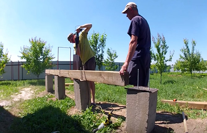 Four pieces of reinforcement are placed in the formwork