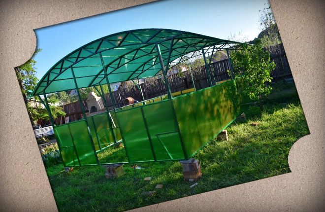 Polycarbonate gazebo