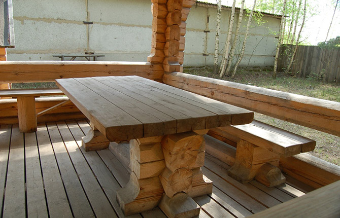 DIY gazebo table