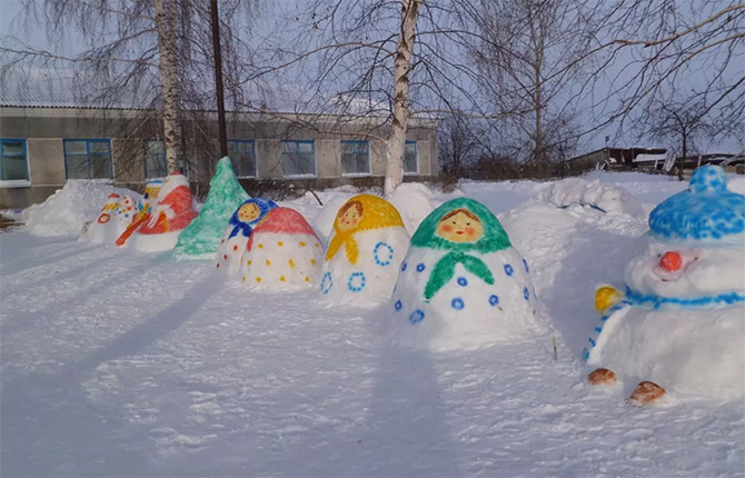 Decorating a site in a kindergarten with your own hands: materials, design options