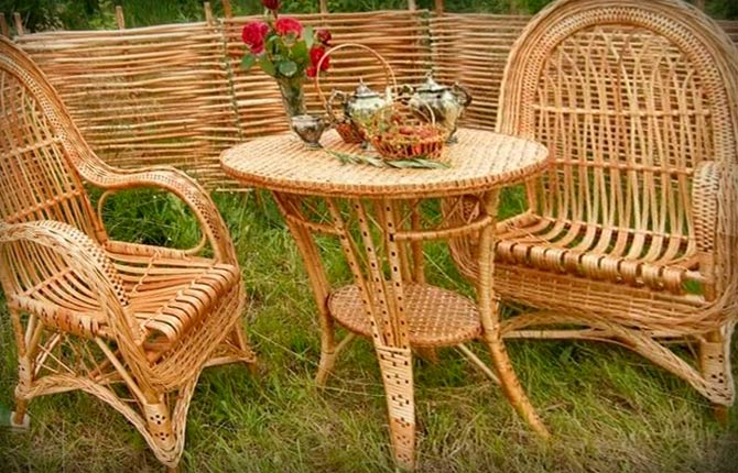 Do-it-yourself garden furniture for a summer house: ideas, drawings, step-by-step instructions