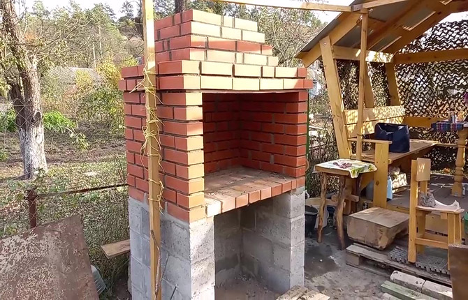 How to make a simple brick grill with your own hands: diagrams, drawings, photos