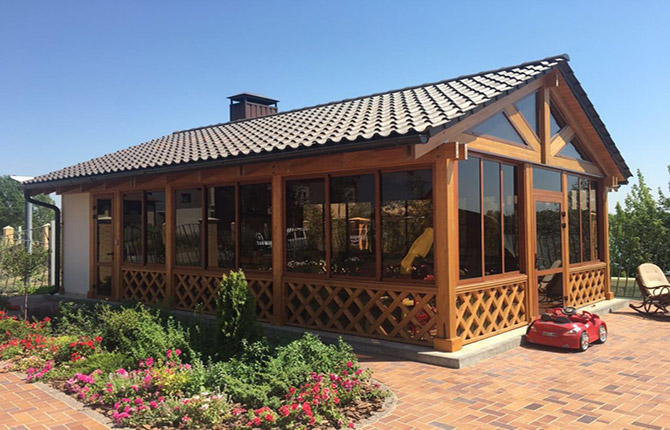 Using fiberglass to build a bathhouse with a gazebo under one roof