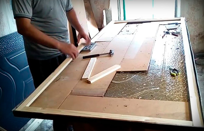 How to insulate an iron entrance door: materials, step-by-step instructions