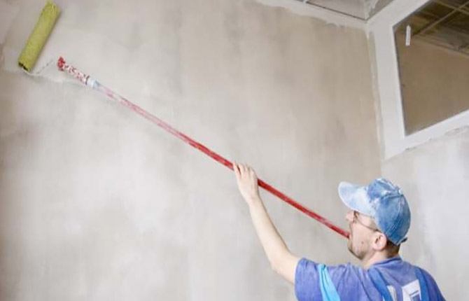 Wall finishing with silk plaster: types and application technology